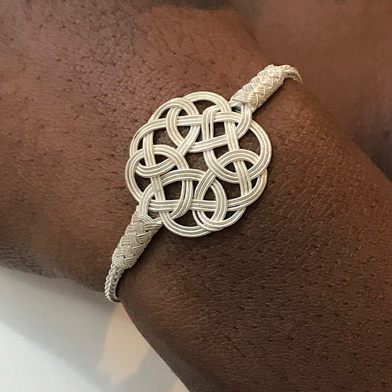 Turkish Love Knot Bracelet with Adjustable Tassel - Zehrai