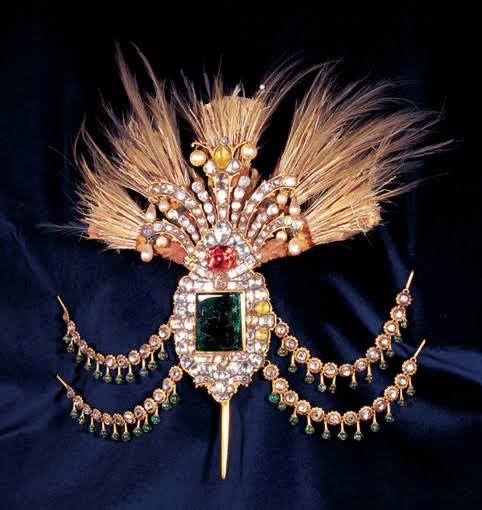 THE ART OF JEWELRY IN THE OTTOMAN COURT - Zehrai