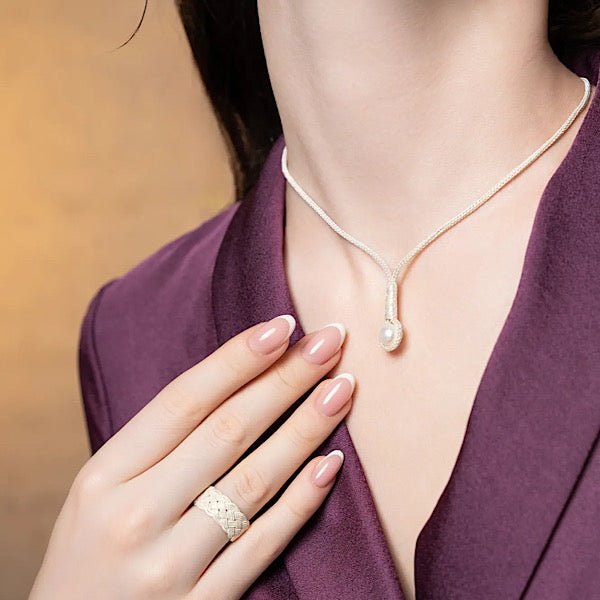 Handwoven Kazaz Necklace with Cultured Fresh Water Pearl In Pure Silver - Zehrai
